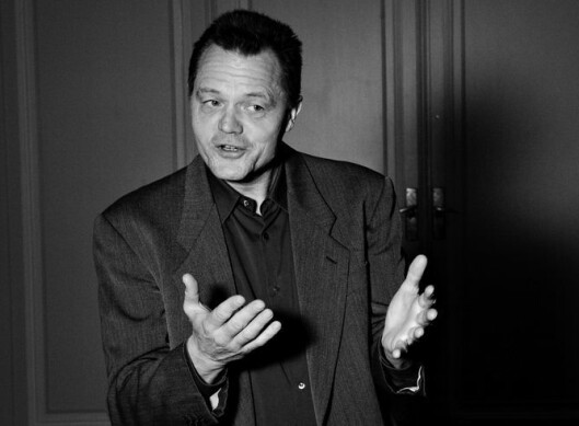 ANDERS CAPPELEN, forfatter, forlegger og PFU-klagekonsulent. ANDERS CAPPELEN, forfatter, forlegger og PFU-klagekonsulent.