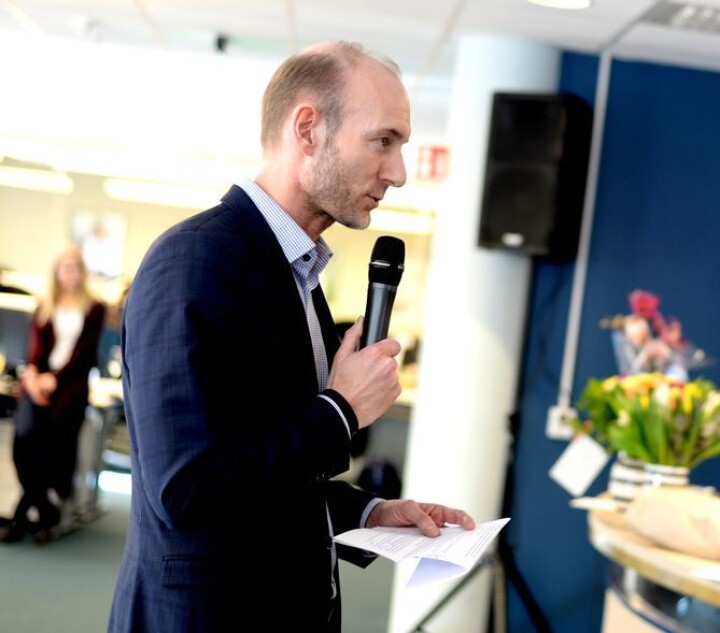 De har tapt mange millioner og «ble satt ut i skogen for å dø». Men den som ler sist, ler gjerne best.