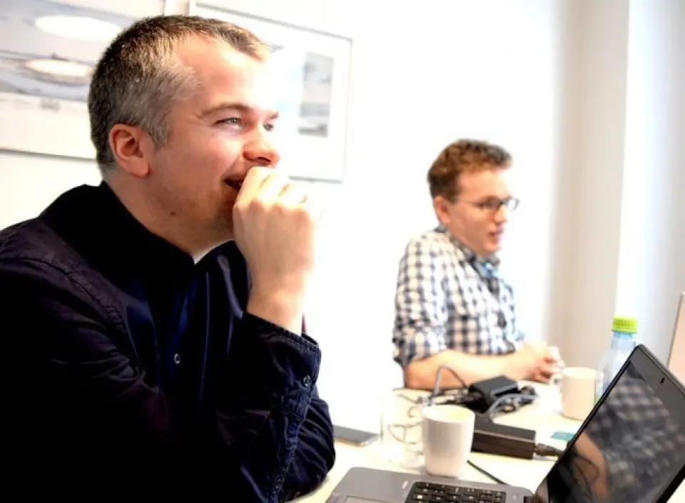 #AdressaOppdraget: Her har avisa låst inne åtte journalister, for å skrive om ett tema i 14 dager