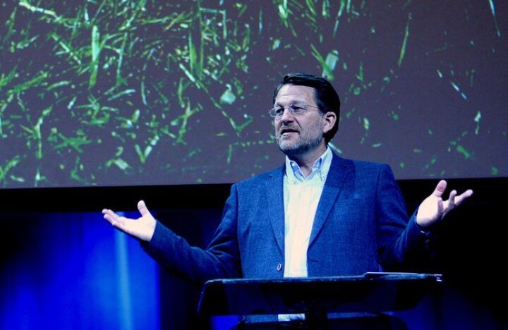 - Målet er ikke å ta igjen TV 2. Vi er fornøyd med å være innen rekkevidde, og nappe dem litt i hælen