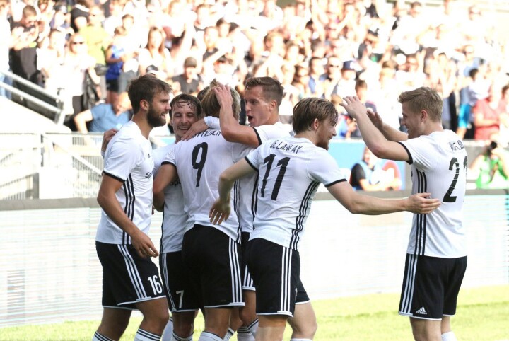 Norske TV-seere får ikke se Rosenborg sin bortekamp mot Celtic. Norske TV-seere får ikke se Rosenborg sin bortekamp mot Celtic.