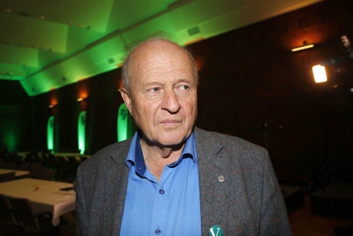 Odd Einar Dørum (V) mener det er krise for lokalavisjournalistikken i Oslo - foreslår støtteordning