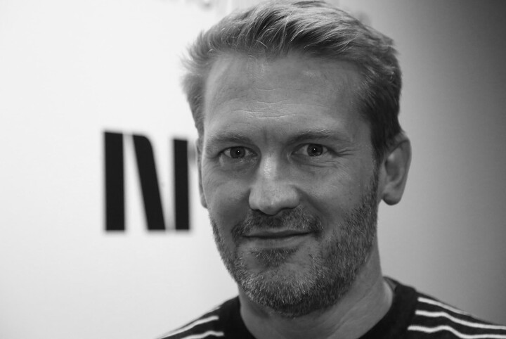Her styrer programleder Odd Rune Wolden Midtnytt nesten på egen hånd. Nå rulles selvkjøring ut i hele NRK