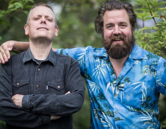 Rune Nilson (til venstre) trekker frem P1-programmet Lønsj som sitt karrierehøydepunkt. Her er han avbildet med medprogramleder Torfinn Borkhus. NRK søker nå etter en erstatter for Rune Nilson (til venstre), som skal jobbe med Torfinn Borkhus i nytt humorprogram på P1.