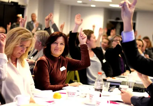 Bildet viser medlemmer av Fagpressen fra en av deres arrangementer ved en tidligere anledning. Bildet viser medlemmer av Fagpressen fra en av deres arrangementer ved en tidligere anledning.