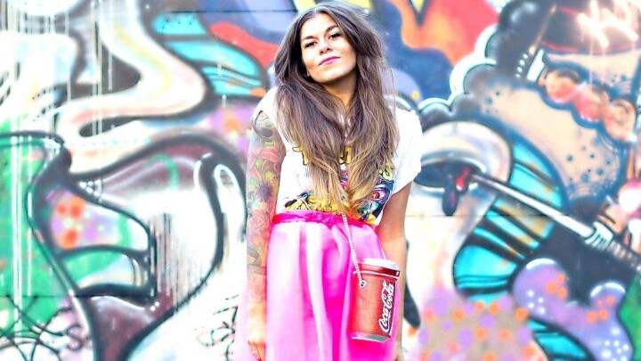 Kristin Gjelsvik står bak bloggen Styleconnection. Nå har hun fått Sunn fornuft-prisen.