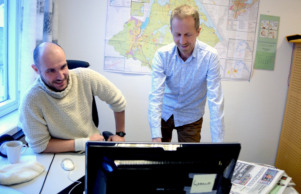 Redaktør Frode M. Gjerald og Jørn Holmen begynte i 2014 og 2013 - og har tatt avisa med på en solid snuoperasjon.