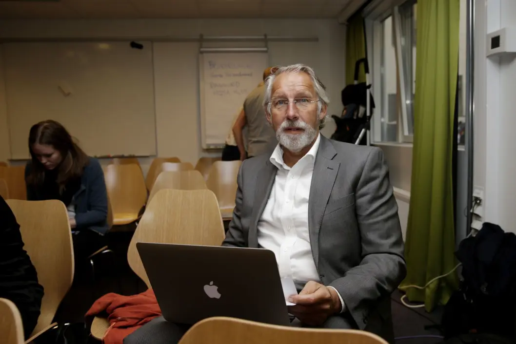 Førsteamanuensis Carl-Erik Grimstad i presseetikk ved Høyskolen Kristiania (Foto: NTB Scanpix). Førsteamanuensis Carl-Erik Grimstad i presseetikk ved Høyskolen Kristiania (Foto: NTB Scanpix).