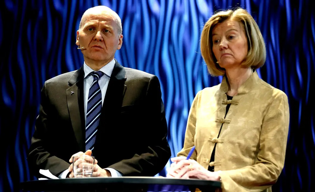Konsernsjef i Telenor Sigve Brekke og styreleder Gunn Wærstad på en pressekonferanse i april, i forbindelse med Vimpelcom-saken. Konsernsjef i Telenor Sigve Brekke og styreleder Gunn Wærstad på en pressekonferanse i april, i forbindelse med Vimpelcom-saken.