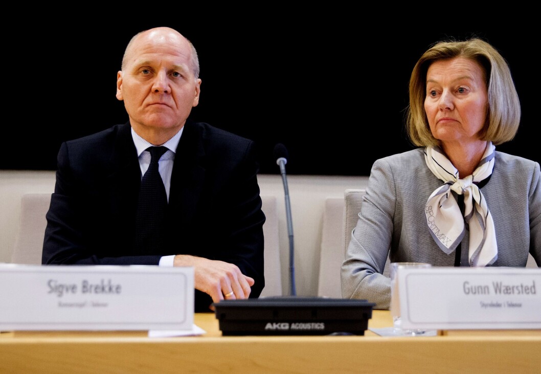 Telenor-sjef Sigve Brekke og styreleder Gunn Wærsted under en høring tidligere i år. Telenor-sjef Sigve Brekke og styreleder Gunn Wærsted under en høring tidligere i år.