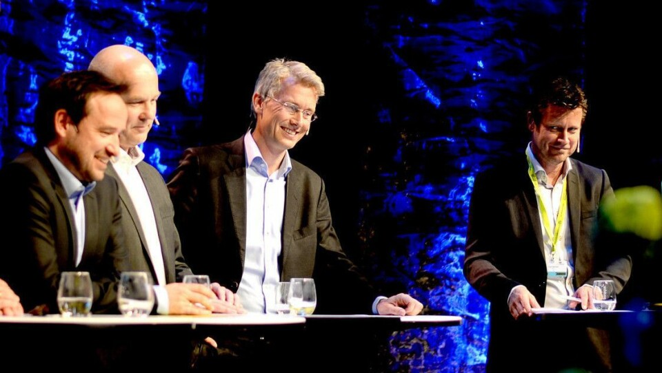 Fra venstre: MTG TV-sjef Morten Micalsen, NRK-sjef Thor Gjermund Eriksen (som ikke trenger å selge reklame), TV 2-sjef Olav Sandnes og daværende P4-sjef Trygve Rønningen - nå kanalsjef i TV 2. Bildet er fra TV-toppmøtet på Nordiske Mediedager i 2015.