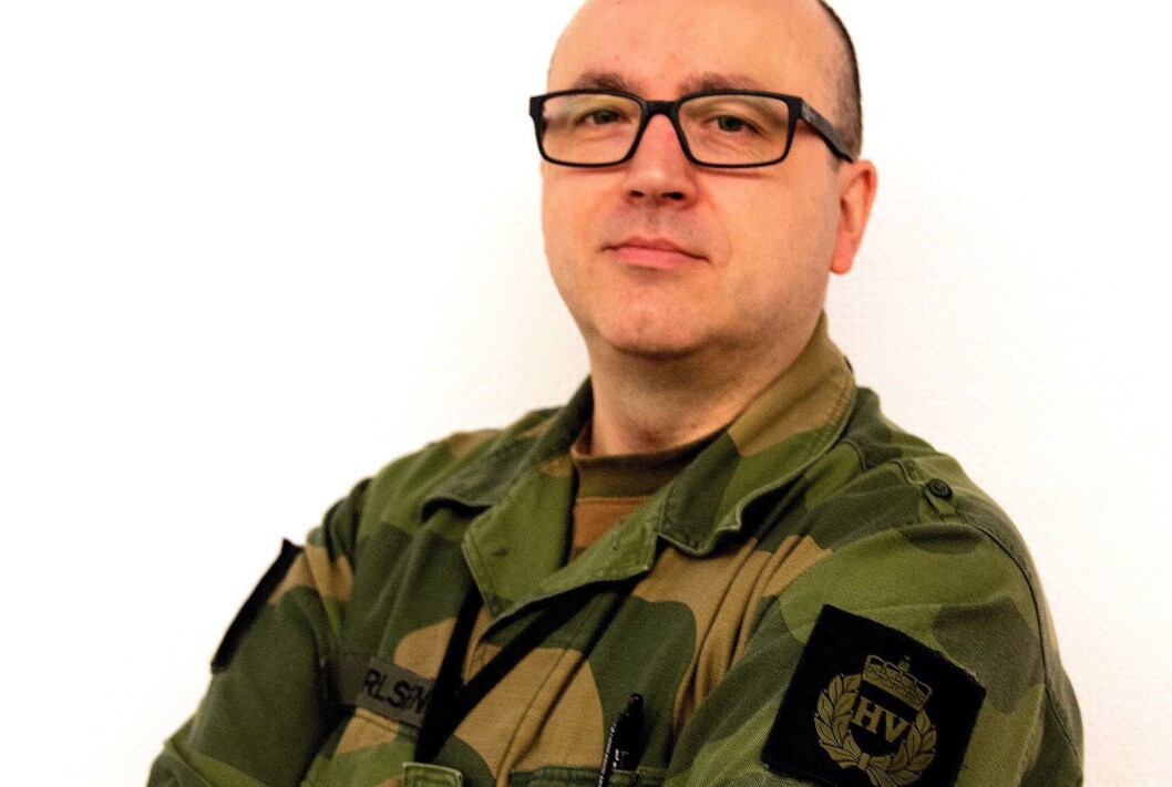 JONNY KARLSEN blir redaktør for Heimevernsbladet det neste året. JONNY KARLSEN blir redaktør for Heimevernsbladet det neste året.