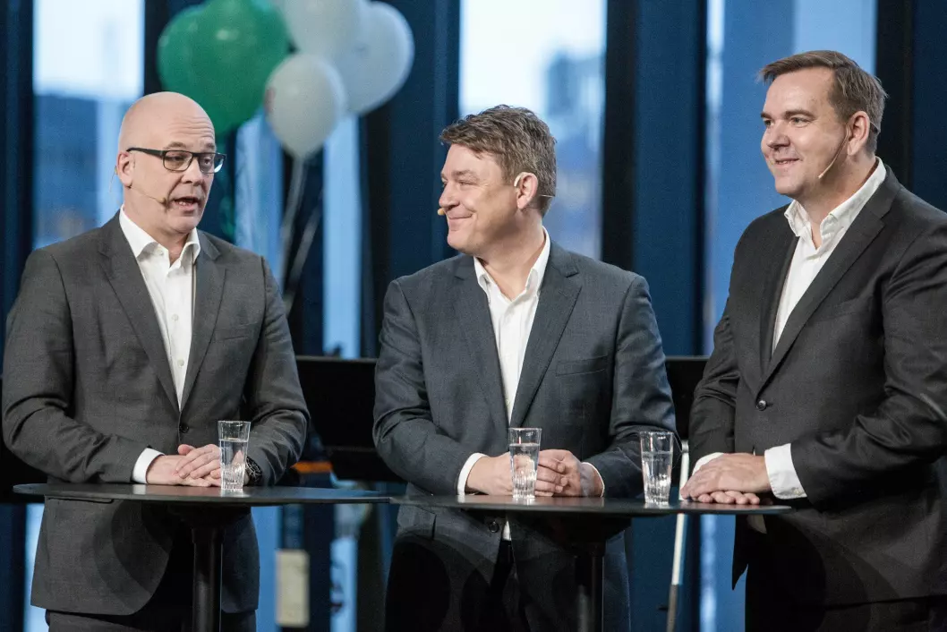 Kringkastingssjef Thor Gjermund Eriksen, P4-sjef Kenneth Andresen og Bauer Media-sjef Lasse Kokvik for akkurat ett år siden - da FM-slukkingen startet i Nordland 11. januar 2017.
