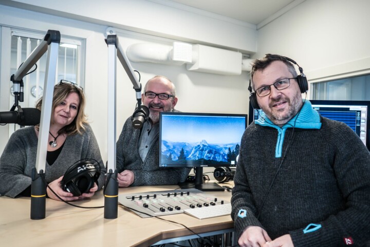 Røros-redaksjonen i Nea Radio, fra venstre: Marit Manfredsdotter, Nils Kåre Nesvold og Per Magne Moan.