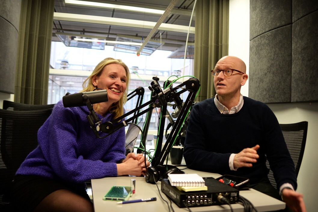 Podkastsjef Kristine Hellesland og digitalredaktør Ola Stenberg i VG. Podkastsjef Kristine Hellesland og digitalredaktør Ola Stenberg i VG.