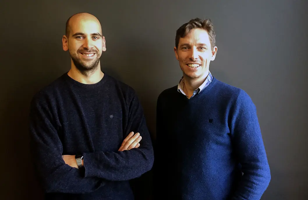 Til venstre Stord24-redaktør Jonas Sætre, til høyre medeier og strategipartner Jostein Sydnes. Til venstre Stord24-redaktør Jonas Sætre, til høyre medeier og strategipartner Jostein Sydnes.