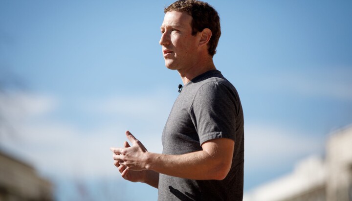 Zuckerberg erkjenner feil, lover bot og bedring - og sier han gjerne forklarer seg for Kongressen