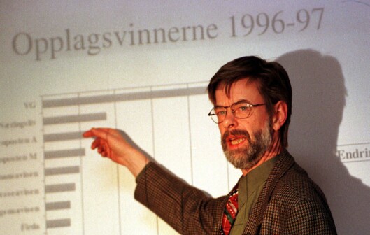 Nedgangen snudd - avisopplaget øker! Helge Holbæk-Hanssen i 1997. Nedgangen snudd - avisopplaget øker! Helge Holbæk-Hanssen i 1997.