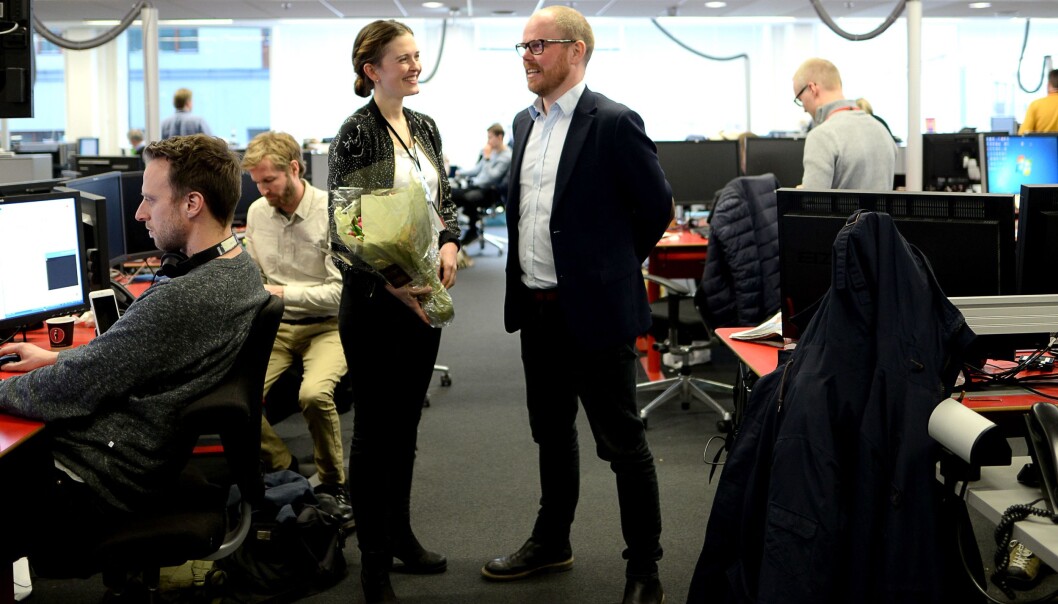 Onsdag ble Tora Bakke Håndlykken presentert som nyhetsredaktør i VG. Hun fyller dermed den ledige posten etter at Gard Steiro rykket opp til toppsjefjobben i januar. Onsdag ble Tora Bakke Håndlykken presentert som nyhetsredaktør i VG. Hun fyller dermed den ledige posten etter at Gard Steiro rykket opp til toppsjefjobben i januar.