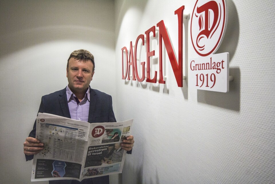 FORNØYD: Sjefredaktør i Dagen Vebjørn Selbekk er fornøyd med at avisen kom å mål med frivillige sluttpakker.
