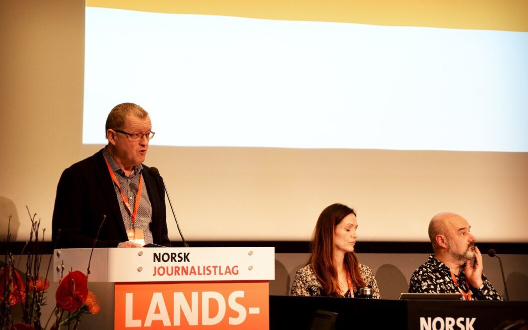 Finn E. Våga under Norsk Journalistlag sitt landsmøte på Fornebu i Bærum. Finn E. Våga under Norsk Journalistlag sitt landsmøte på Fornebu i Bærum.