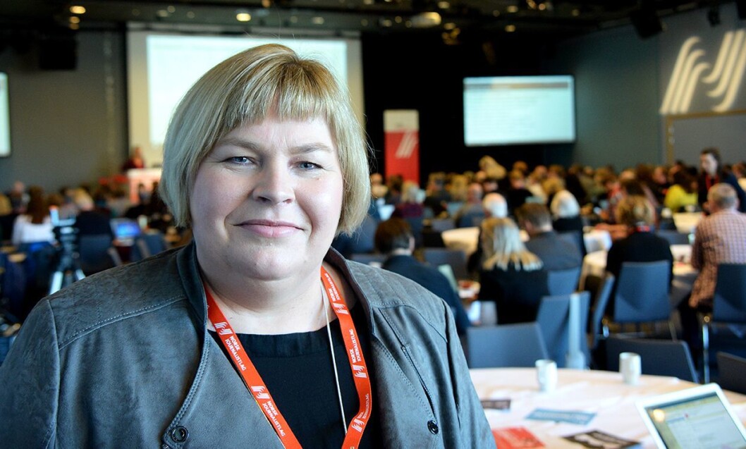 Generalsekretær Elin Floberghagen i Norsk Presseforbund under NJs landsmøte. Generalsekretær Elin Floberghagen i Norsk Presseforbund under NJs landsmøte.