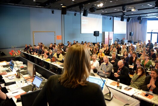 Hege Iren Frantzen holder tale til NJs landsmøte like etter hun ble valgt som leder. Hege Iren Frantzen holder tale til NJs landsmøte like etter hun ble valgt som leder.