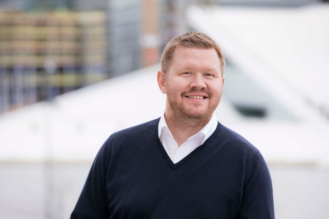 Rune Skogeng (39) er ansatt som daglig leder i Universum AS. Rune Skogeng (39) er ansatt som daglig leder i Universum AS.