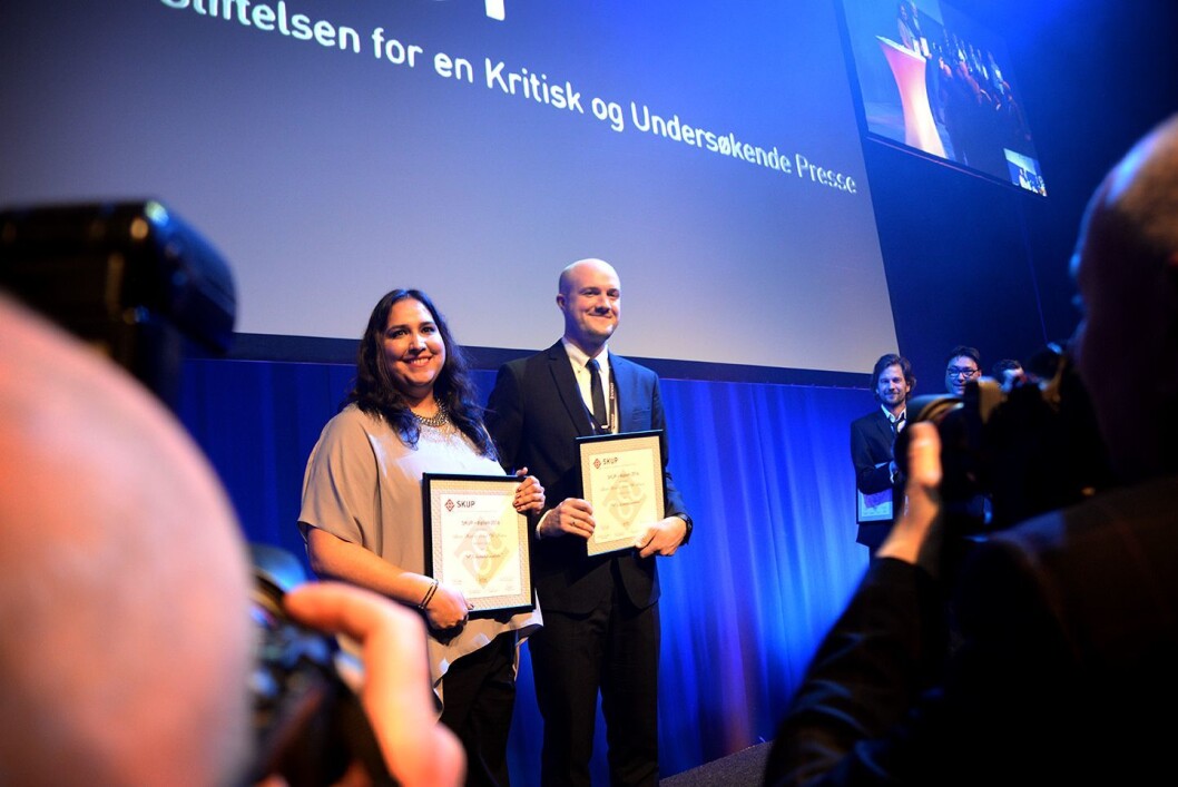 VG fikk også SKUP-diplom for "Bistandsmillionene" om UDs bruk av bistandskonsulenter av Erlend Ofte Arntsen og Shazia Majid. VG fikk også SKUP-diplom for "Bistandsmillionene" om UDs bruk av bistandskonsulenter av Erlend Ofte Arntsen og Shazia Majid.
