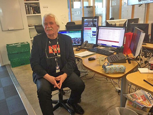 Vaktsjef Ragnar Auglænd leder sin siste sending som vaktsjef i NRK Dagsrevyen. Vaktsjef Ragnar Auglænd leder sin siste sending som vaktsjef i NRK Dagsrevyen.