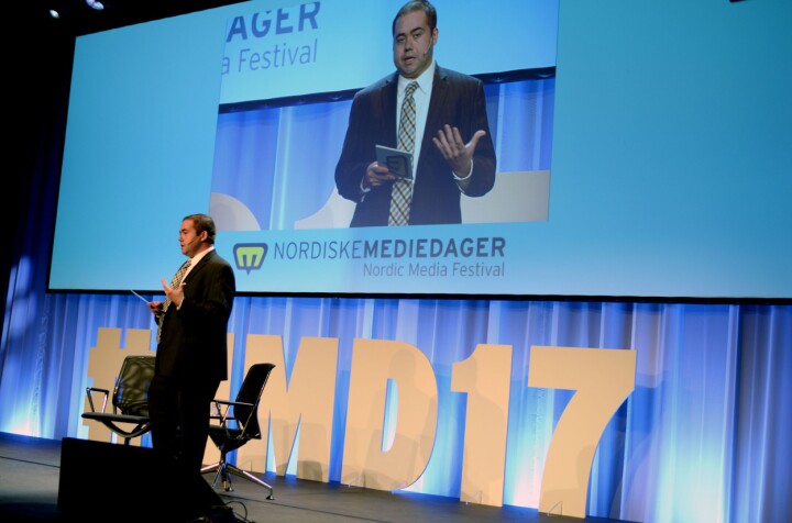 Politisk redaktør Matthew Boyle i Breitbart News på scenen under Nordiske Mediedager i Bergen i 2017.