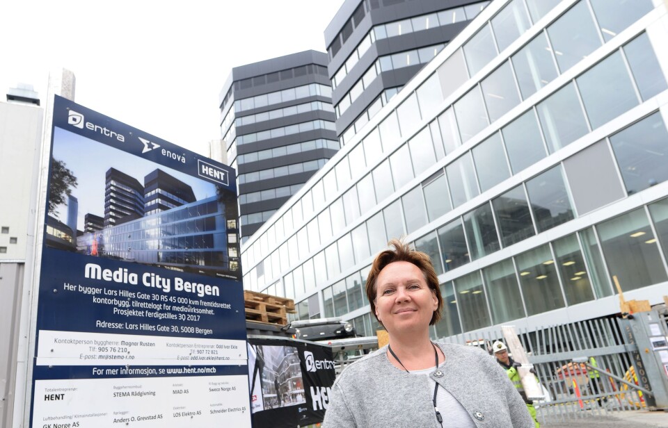 Anne Jacobsen, administrerende direktør for NCE Media - foran det som snart er Media City Bergen. Anne Jacobsen, administrerende direktør for NCE Media - foran det som snart er Media City Bergen.