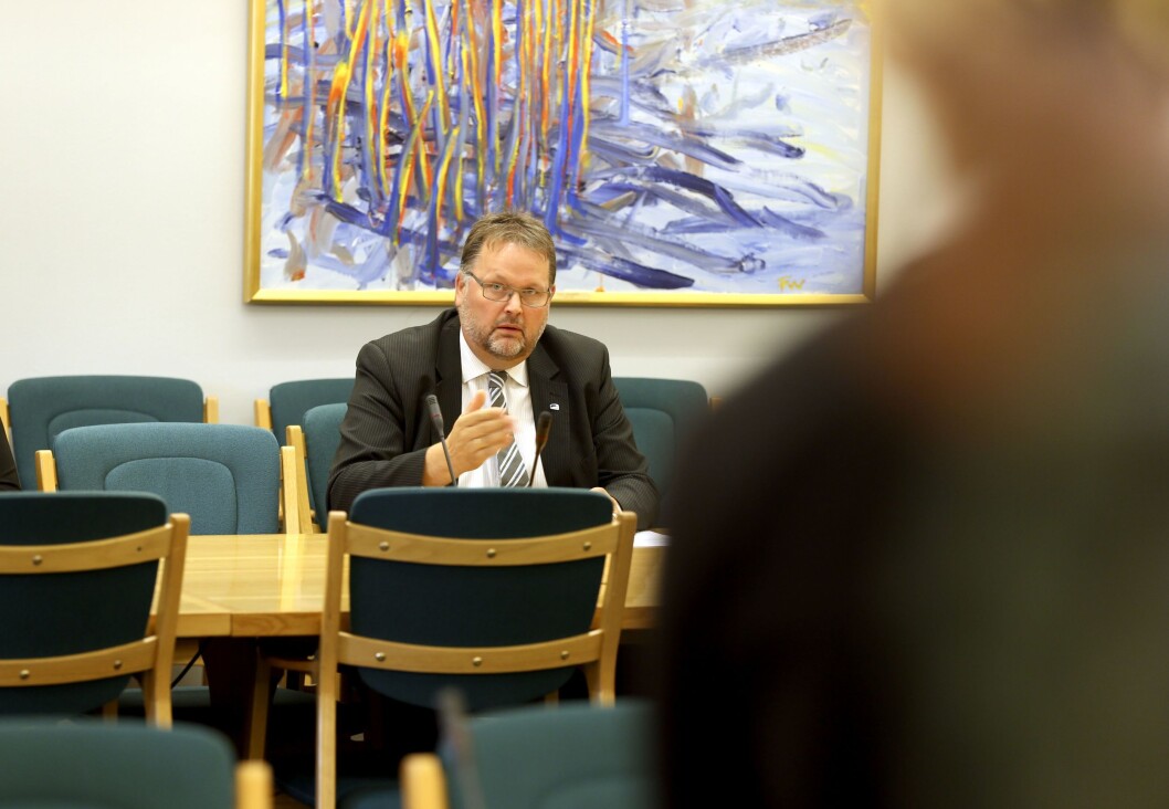 Dette er en sak der mange har hatt ulike oppfatninger. De fleste har måttet strekke seg langt for at vi skulle få til en samlet anbefaling, sier Høyres saksordfører Svein Harberg Dette er en sak der mange har hatt ulike oppfatninger. De fleste har måttet strekke seg langt for at vi skulle få til en samlet anbefaling, sier Høyres saksordfører Svein Harberg
