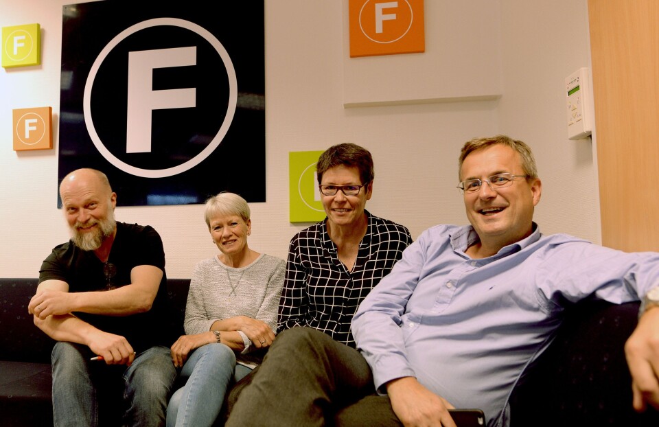 Administrasjonen i Fagpressen, fra venstre: Kjartan Tyvand, Elisabeth Berg Pronkow, Berit Nyman og Per Brikt Olsen. Administrasjonen i Fagpressen, fra venstre: Kjartan Tyvand, Elisabeth Berg Pronkow, Berit Nyman og Per Brikt Olsen.