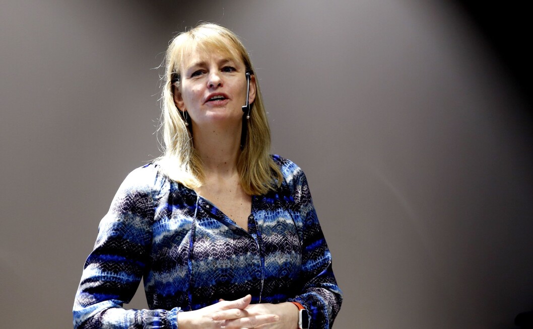 Administerernde direktør Randi Øgrey i MBL jubler over ny linje på videregående skole. Administerernde direktør Randi Øgrey i MBL jubler over ny linje på videregående skole.