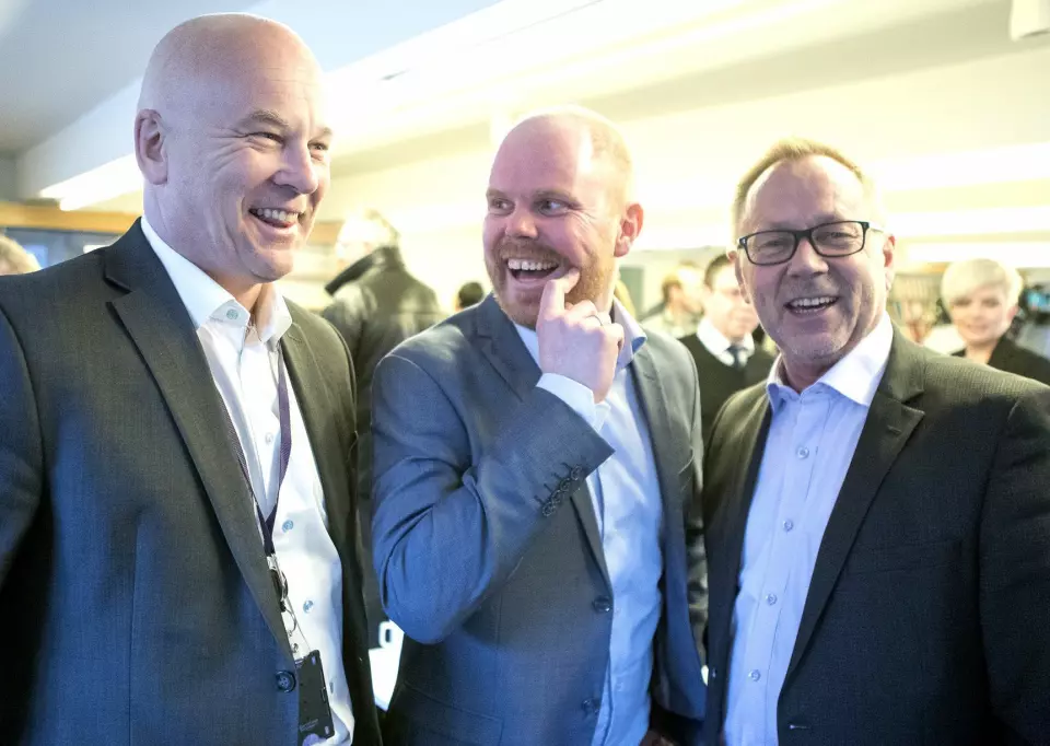 Fra venstre: Kringkastingssjef Thor Gjermund Eriksen, VG-sjef Gard Steiro og Dagbladets sjefredaktør John Arne Markussen. Bildet er fra Faktisk-lanseringen våren 2017.