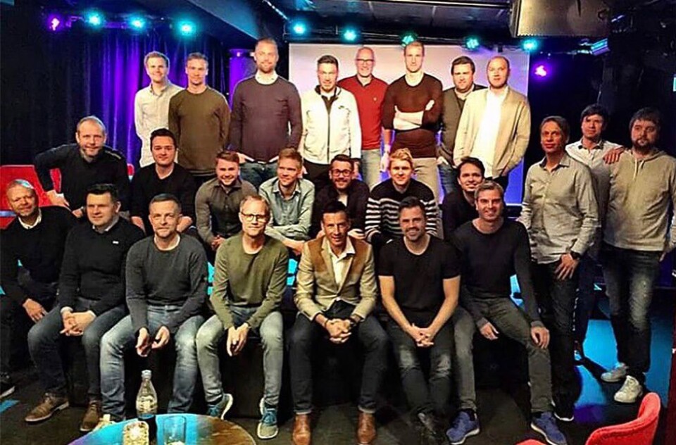 Denne gjengen (og noen til) står bak TV 2s Premier League-satsing i år. Det er ikke forstyrrende mange kvinner på dette bildet. Denne gjengen (og noen til) står bak TV 2s Premier League-satsing i år. Det er ikke forstyrrende mange kvinner på dette bildet.