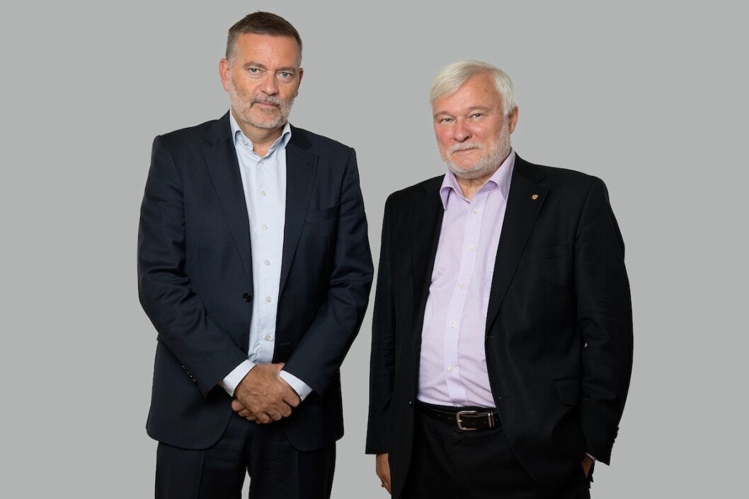 Gunnar Angeltveit (t.h.) blir kollega med Jan-Erik Larsen. Gunnar Angeltveit (t.h.) blir kollega med Jan-Erik Larsen.