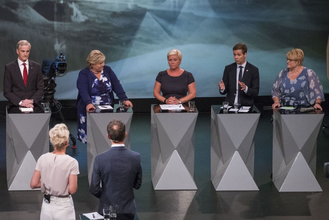 Partilederdebatten i Arendal i går. Fra venstre: Jonas Gahr Støre, Ap, Erna Solberg, Høyre, Siv Jensen, Frp, Knut Arild Hareide, Krf, og Trine Skei Grande, Venstre, under partilederdebatten i Arendal kultur- og rådhus mandag kveld. POOL Foto: Tor Erik Schrøder / NTB scanpix Partilederdebatten i Arendal i går. Fra venstre: Jonas Gahr Støre, Ap, Erna Solberg, Høyre, Siv Jensen, Frp, Knut Arild Hareide, Krf, og Trine Skei Grande, Venstre, under partilederdebatten i Arendal kultur- og rådhus mandag kveld. POOL Foto: Tor Erik Schrøder / NTB scanpix