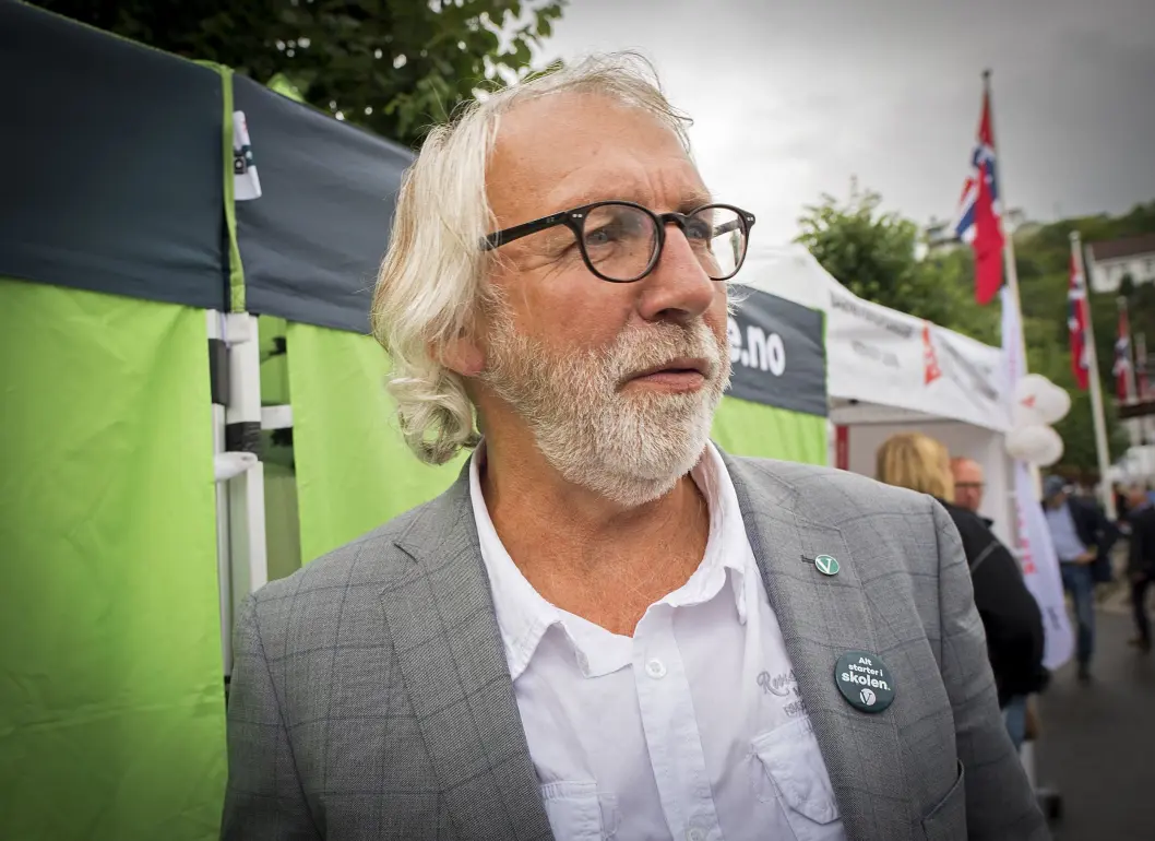 Carl-Erik Grimstad (65) er førsteamanuensis ved Institutt for Kreativitet og innovasjon hos Høyskolen Kristiania. Nå vil han på Stortinget for Venstre.. Carl-Erik Grimstad (65) er førsteamanuensis ved Institutt for Kreativitet og innovasjon hos Høyskolen Kristiania. Nå vil han på Stortinget for Venstre..