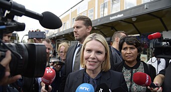 – De var som noen veps rundt meg, sier Sylvi Listhaug om alle journalistene som ble med til Rinkeby. Det fikk uttelling for ministeren