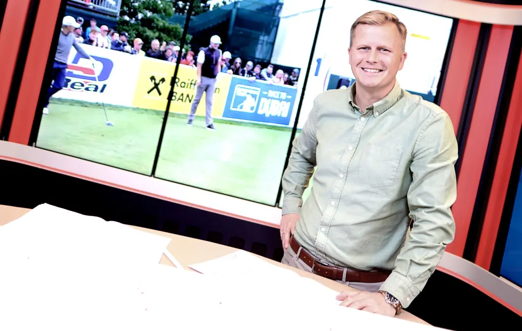 NYTT STUDIO: Viasat-sjef Vegard Klubbenes Drogseth er fornøyd med sportskanalenes nye studio. MTG-kanalene har dermed for første gang bygget eget TV-studio i Akersgata, hvor de minste og enkle studioproduksjonene vil lages. NYTT STUDIO: Viasat-sjef Vegard Klubbenes Drogseth er fornøyd med sportskanalenes nye studio. MTG-kanalene har dermed for første gang bygget eget TV-studio i Akersgata, hvor de minste og enkle studioproduksjonene vil lages.