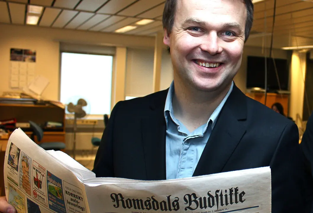 Redaktør Ole Bjørner Loe Welde i Romsdals Budstikke skryter av årets sommervikarer. Redaktør Ole Bjørner Loe Welde i Romsdals Budstikke skryter av årets sommervikarer.