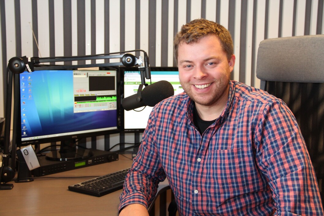 FORNØYD RADIOSJEF: Bjørn-Martin Brandett, daglig leder i Hedmarksradioene AS. FORNØYD RADIOSJEF: Bjørn-Martin Brandett, daglig leder i Hedmarksradioene AS.