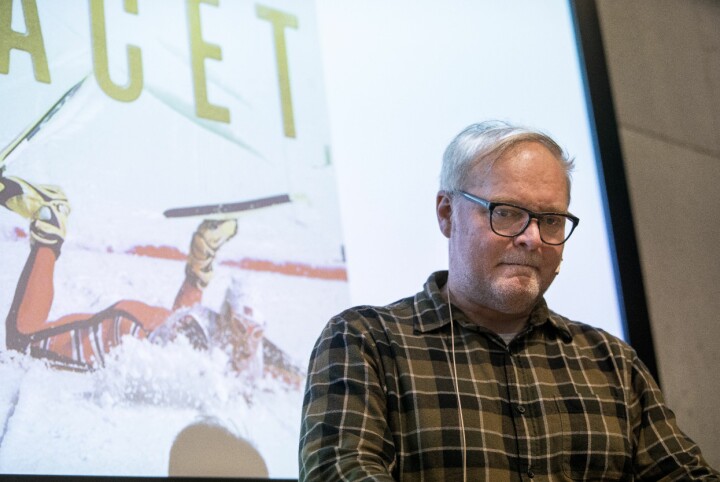Lars Backe Madsen har gitt ut boka Gullracet som handler om medaljer, makt og mysterier i norsk langrenn.