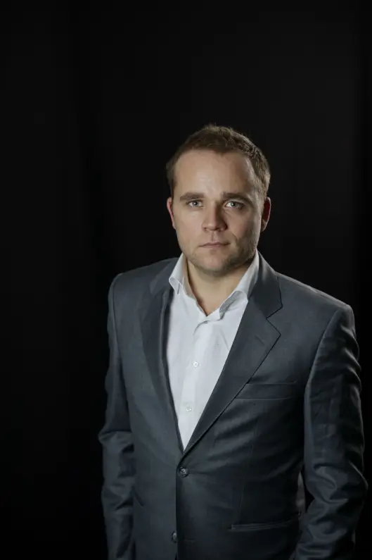 Marius Mørch Larsen, redaksjonssjef. Marius Mørch Larsen, redaksjonssjef.