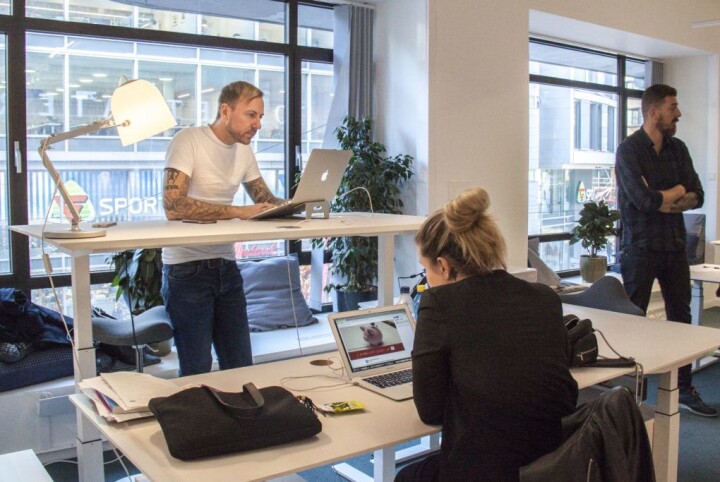 For tre år siden delte de arbeidsbord og omsatte for 100.000 kroner. Nå er Strossle Norge seks ansatte - og søker nummer sju