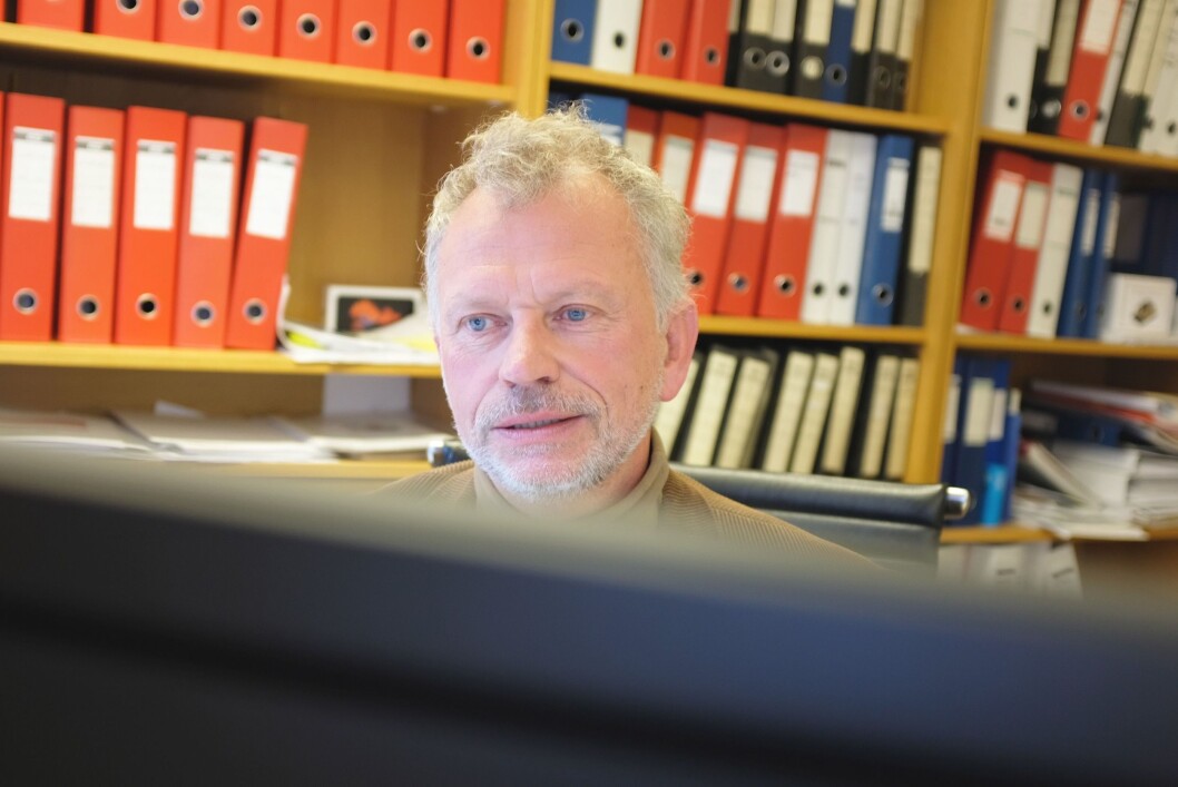 Odd Storm-Paulsen vil aldri gi slipp på cellekontoret sitt. Clean desk og åpne landskap har han ingen tro på. Odd Storm-Paulsen vil aldri gi slipp på cellekontoret sitt. Clean desk og åpne landskap har han ingen tro på.