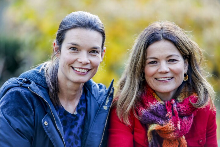 Mari Midtstigen (t.v.) er ny redaktør i Aftenposten Junior.