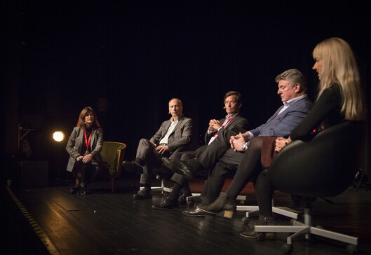 Samarbeid eller dø: Fra venstre: Kjersti Løken Stavrum i Tinius Trust, Helmut Krasnik, Managing Director Corporate Digital Platforms, Axel Springer , Trond Riiber Knudsen, Founder TRK Group , Stig Eide Sivertsen, Multiple board executive, Chairman of Board Parrot Play, Ingvild Næss, Chief Privacy Officer, Schibsted ASA. Samarbeid eller dø: Fra venstre: Kjersti Løken Stavrum i Tinius Trust, Helmut Krasnik, Managing Director Corporate Digital Platforms, Axel Springer , Trond Riiber Knudsen, Founder TRK Group , Stig Eide Sivertsen, Multiple board executive, Chairman of Board Parrot Play, Ingvild Næss, Chief Privacy Officer, Schibsted ASA.